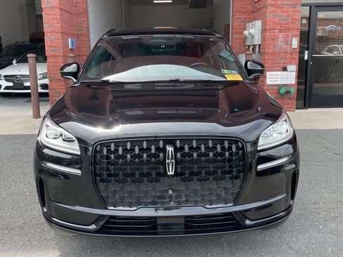 Used 2023 Lincoln Corsair Reserve w/ Equipment Group 201A AWD/4WD image 2