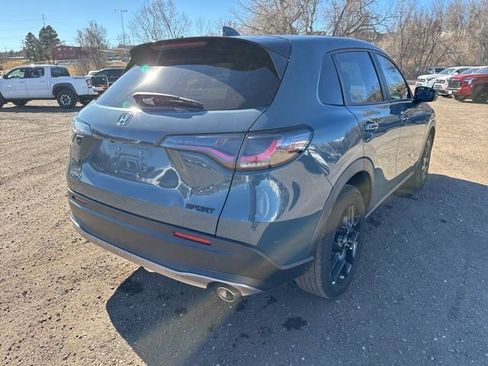 Used 2023 Honda HR-V Sport image 6