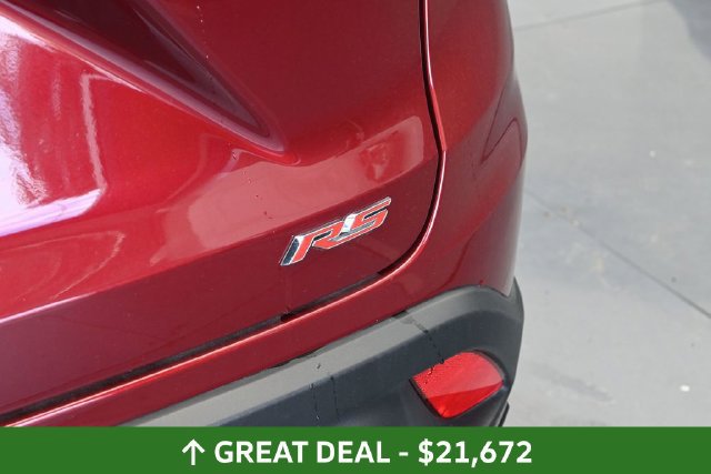 Used 2024 Chevrolet Trax RS w/ Sunroof Package FWD image 13