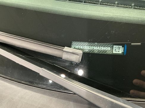 Used 2023 Ford Mustang Mach-E Select image 33