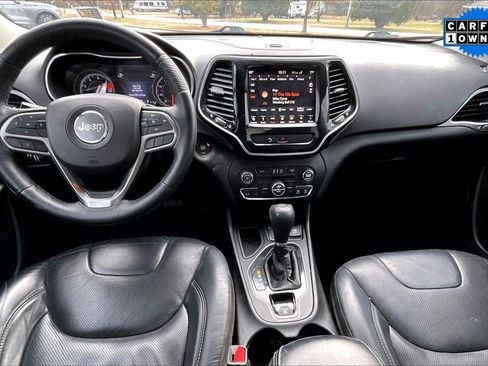 Used 2019 Jeep Cherokee Limited image 13