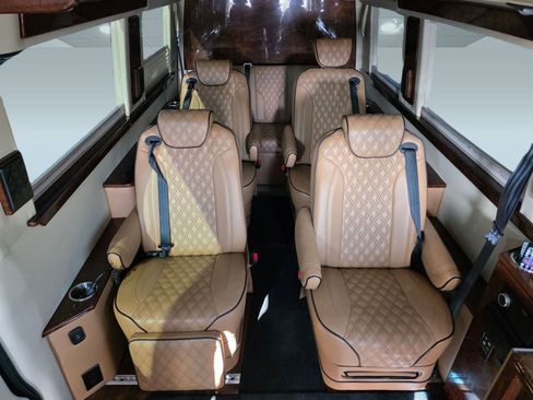 Used 2019 Mercedes-Benz Sprinter 170 image 29