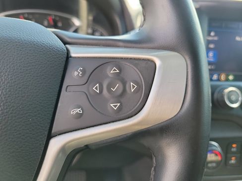 Used 2024 GMC Terrain SLT AWD/4WD image 28