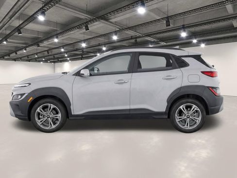 Used 2022 Hyundai Kona SEL w/ Convenience Package FWD image 6