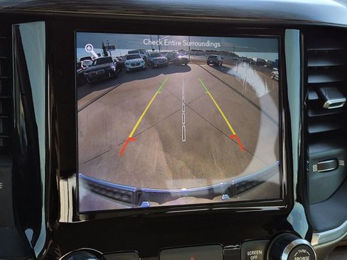 Used 2019 RAM 1500 Laramie w/ Bed Utility Group image 18