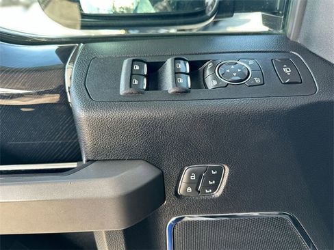Certified 2020 Ford F350 Platinum image 14