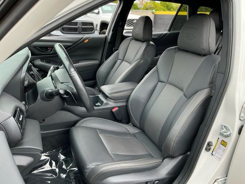Used 2025 Subaru Outback Wilderness AWD/4WD image 18