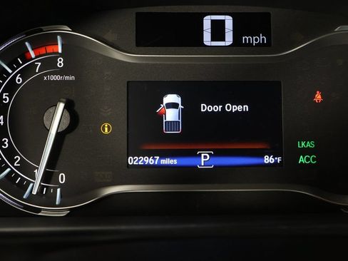 Used 2023 Honda Ridgeline Sport image 16