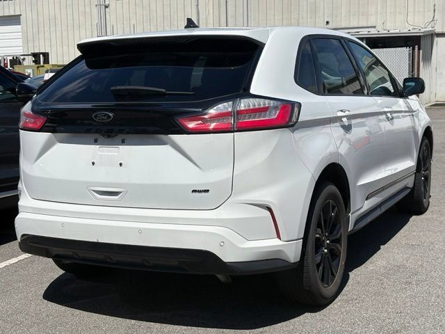 Used 2024 Ford Edge SE w/ Black Appearance Package AWD/4WD image 5