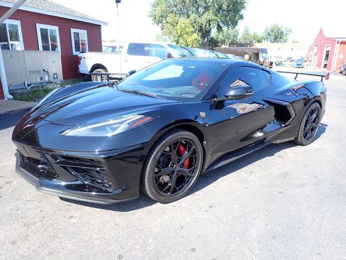 Used 2020 Chevrolet Corvette Stingray Preferred Cpe w/ 2LT Preferred Equipment Group RWD image 3