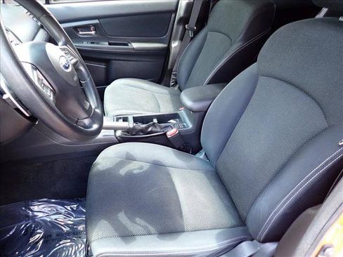 Used 2014 Subaru Crosstrek 2.0i Premium AWD/4WD image 11