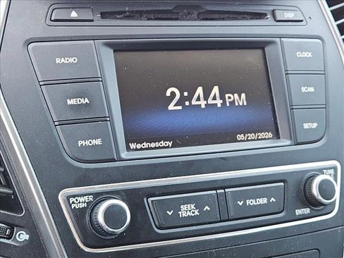 Used 2018 Hyundai Santa Fe Sport FWD image 9