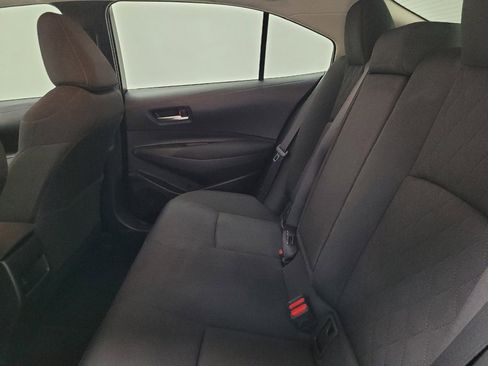 Used 2020 Toyota Corolla LE FWD image 18