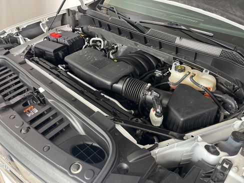 Used 2023 Chevrolet Silverado 1500 LT image 11