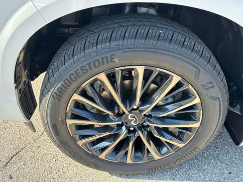 New 2026 INFINITI QX80 Autograph w/ Autograph Exterior Package image 9