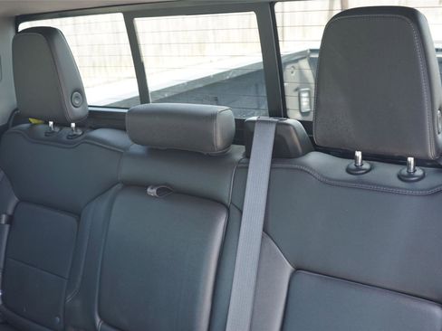 Used 2021 Chevrolet Silverado 1500 LTZ RWD image 23