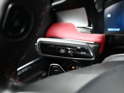 Used 2025 Lincoln Corsair Reserve w/ Jet Appearance Package image 30