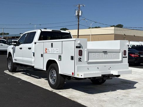 New 2026 Ford F350 XL w/ XL Chrome Package AWD/4WD image 5
