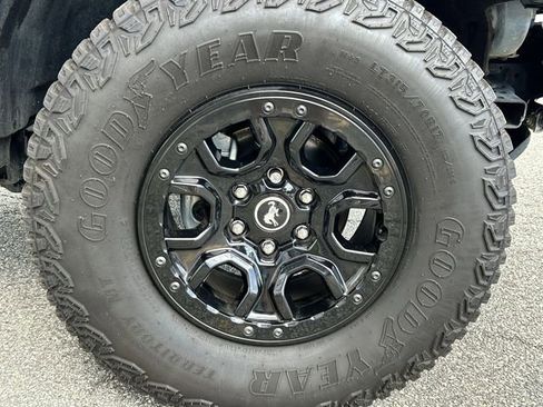 Used 2024 Ford Bronco Wildtrak AWD/4WD image 13