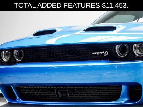 Used 2023 Dodge Challenger SRT Hellcat RWD image 2