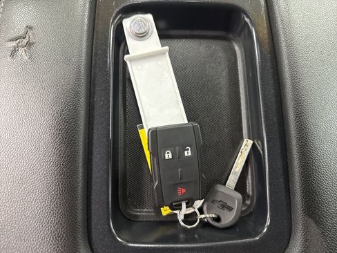 Used 2019 Chevrolet Silverado 1500 LT image 23