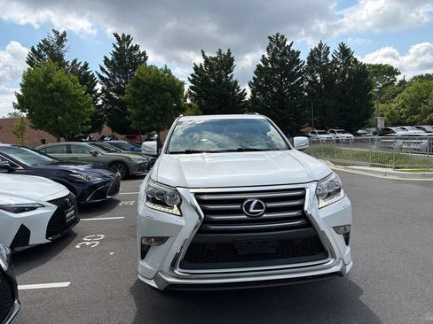Used 2017 Lexus GX 460 Luxury w/ Sport Design Package AWD/4WD image 5