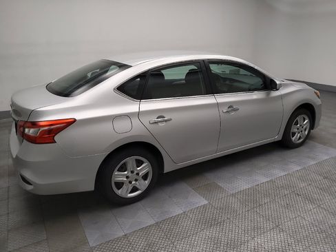 Used 2019 Nissan Sentra S FWD image 10