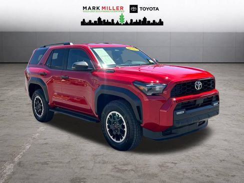 Certified 2025 Toyota 4Runner 4WD image 7