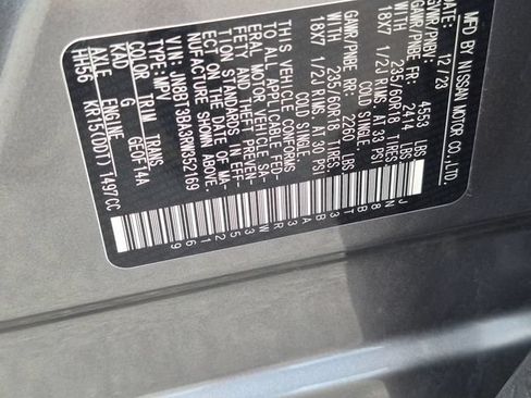 Used 2024 Nissan Rogue SV FWD image 31