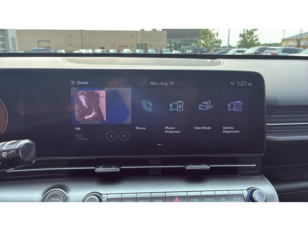 Used 2025 Hyundai Kona SEL AWD/4WD image 15