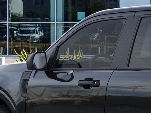 New 2025 Ford Maverick XL image 21