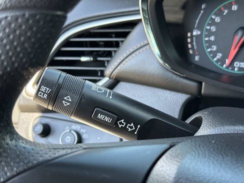 Used 2020 Chevrolet Trax LS FWD image 34