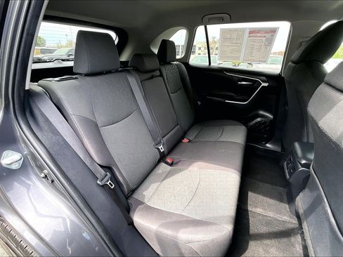 Used 2024 Toyota RAV4 XLE image 25