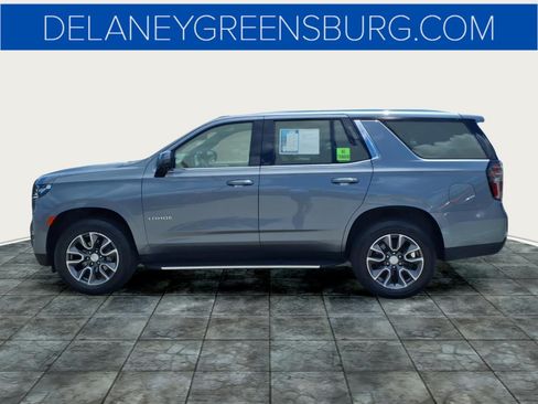 Used 2022 Chevrolet Tahoe LT w/ Luxury Package AWD/4WD image 6