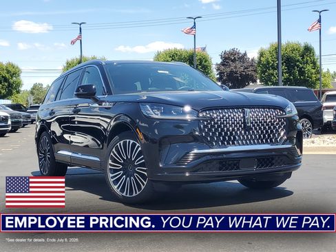 New 2026 Lincoln Aviator Black Label w/ Dynamic Handling Package AWD/4WD image 1