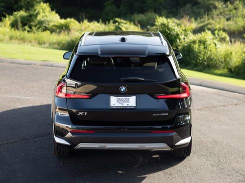 Used 2025 BMW X1 xDrive28i w/ Convenience Package AWD/4WD image 6