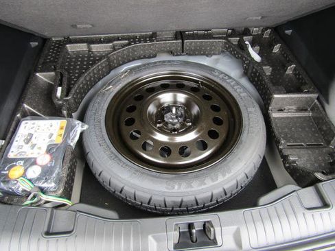 Used 2025 Ford Escape Active w/ Tech Pack #1 image 11