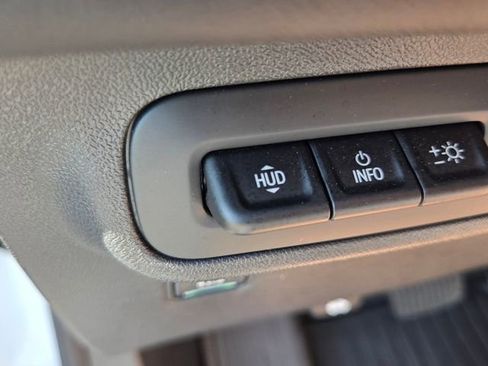 Used 2024 GMC Terrain Denali AWD/4WD image 33