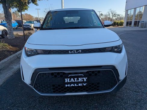 Used 2024 Kia Soul LX w/ Option Group 015 image 3