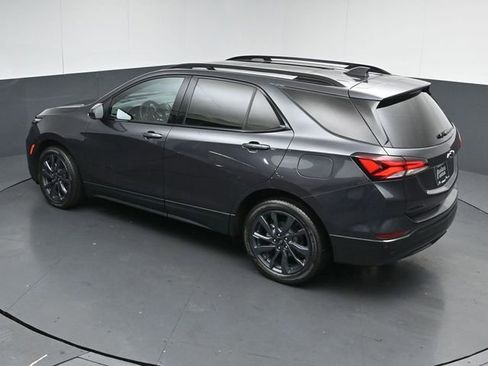 Used 2022 Chevrolet Equinox RS w/ LPO, Floor Liner Package image 47