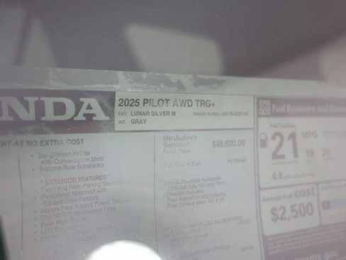 New 2025 Honda Pilot Touring image 30