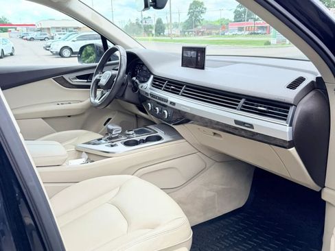 Used 2018 Audi Q7 2.0T Premium Plus w/ Premium Plus Package AWD/4WD image 14