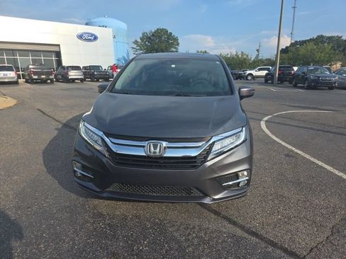 Used 2018 Honda Odyssey Elite image 8