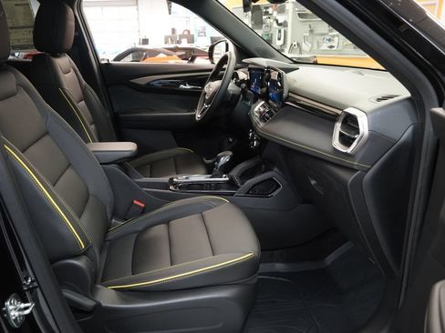 New 2026 Chevrolet TrailBlazer ACTIV w/ Convenience Package FWD image 33