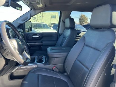 Used 2022 Chevrolet Silverado 2500 LTZ w/ LTZ Plus Package image 24