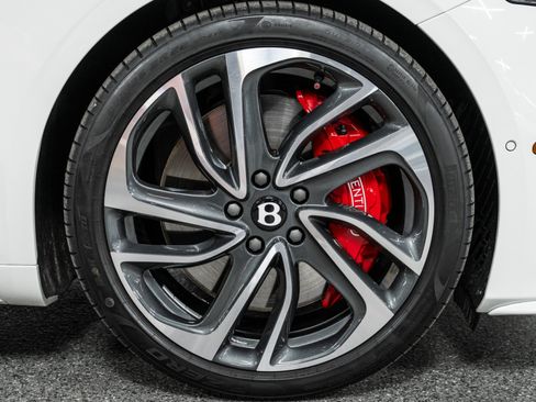 Used 2025 Bentley Continental GT Speed AWD/4WD image 38