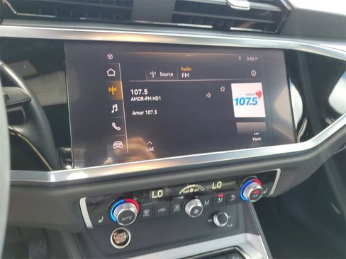 Used 2021 Audi Q3 2.0T Premium Plus w/ Premium Plus Package image 28