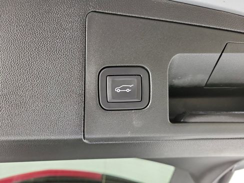 Certified 2024 Cadillac XT5 Premium Luxury image 9