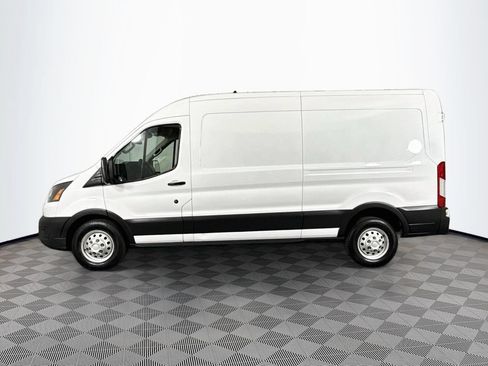 Used 2022 Ford Transit 250 Medium Roof AWD w/ Load Area Protection Package image 4