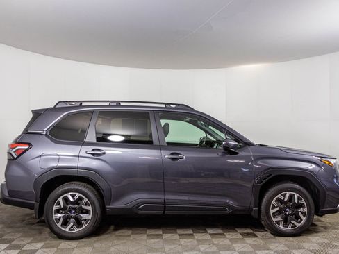 Used 2026 Subaru Forester Premium image 13